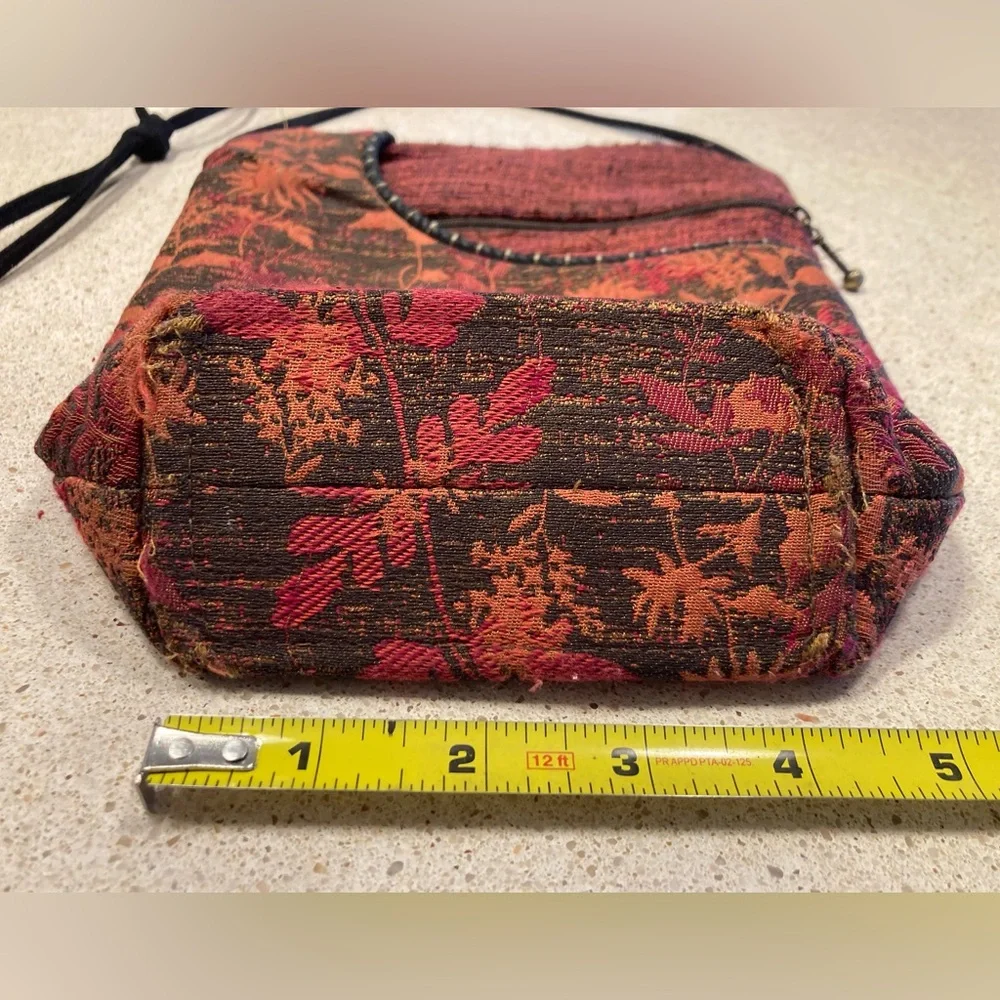 Red and Orange Crossbody Bag with Floral Pattern - Picture 6 of 13